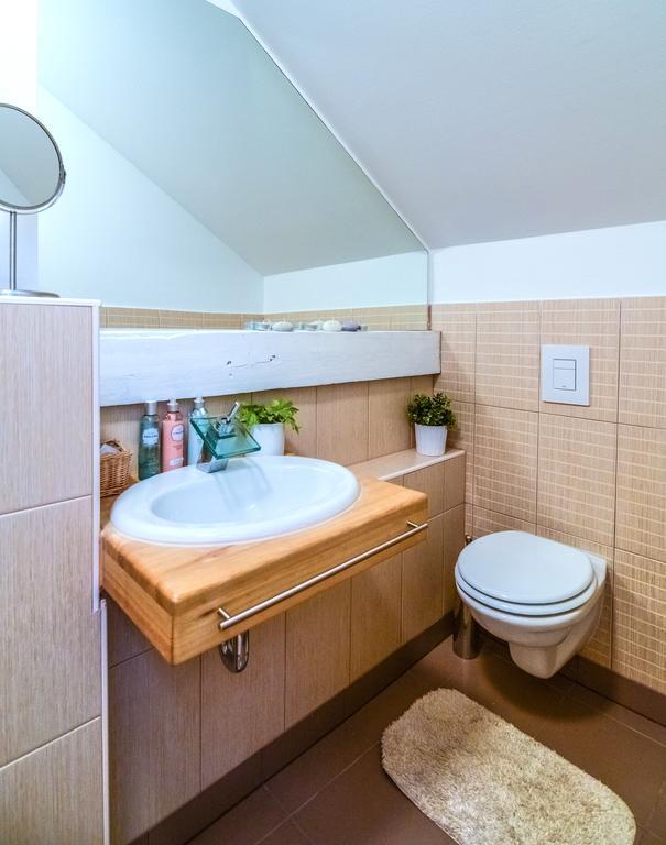 Apartments Kruc Zagreb Bagian luar foto